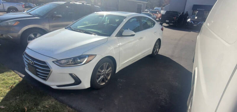 2017 Hyundai Elantra Value Edition's photo