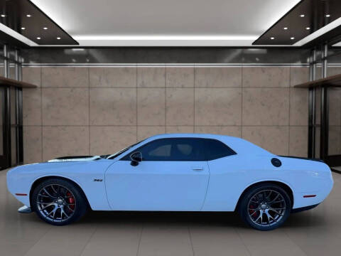 2016 Dodge Challenger SRT 392
