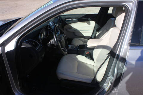 2017 Chrysler 300 Limited