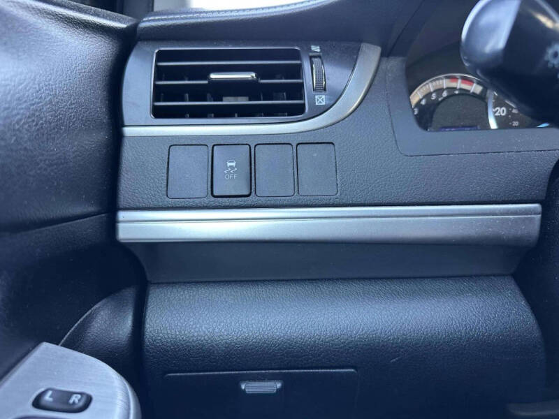 2014 Toyota Camry SE