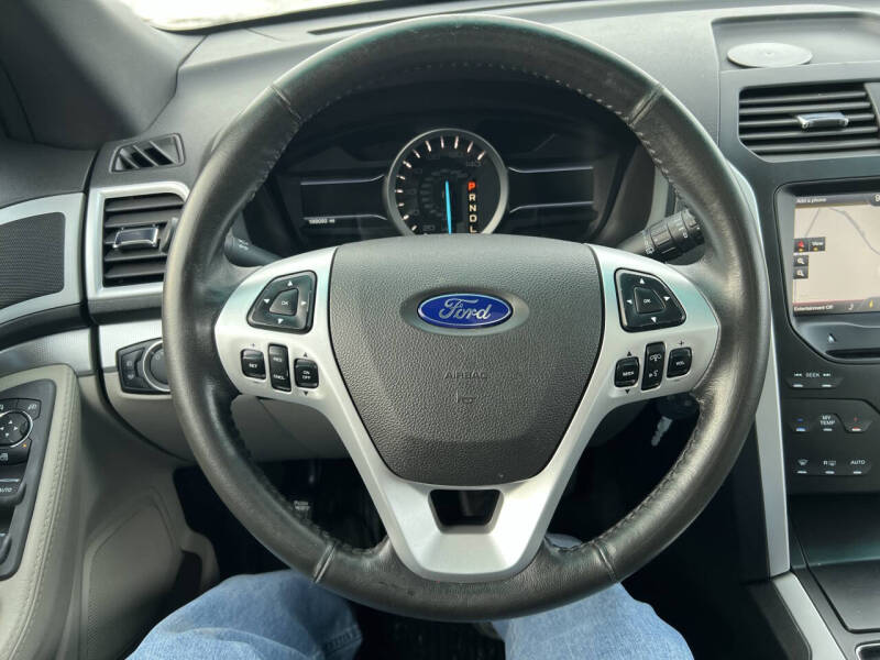 2012 Ford Explorer XLT