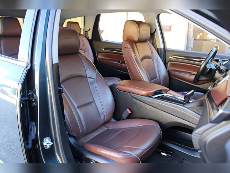 2018 Buick Enclave Avenir