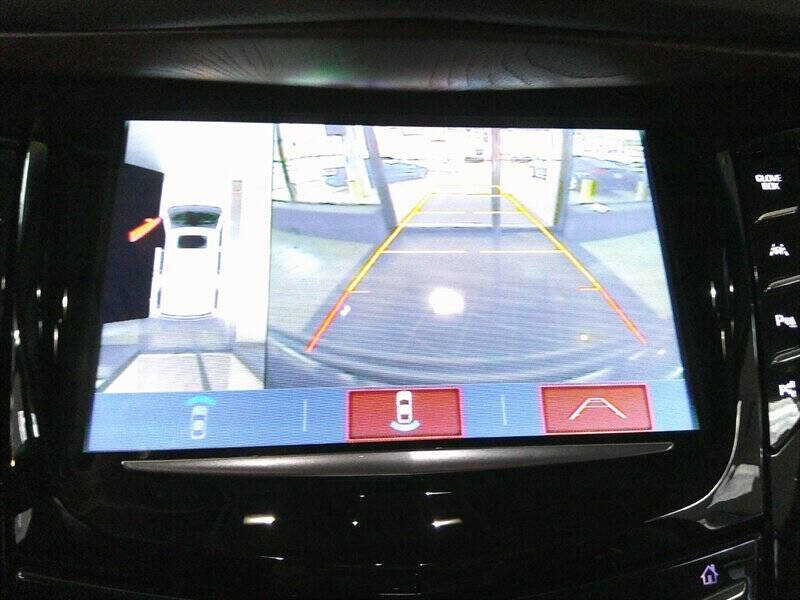 2018 Cadillac Escalade Luxury