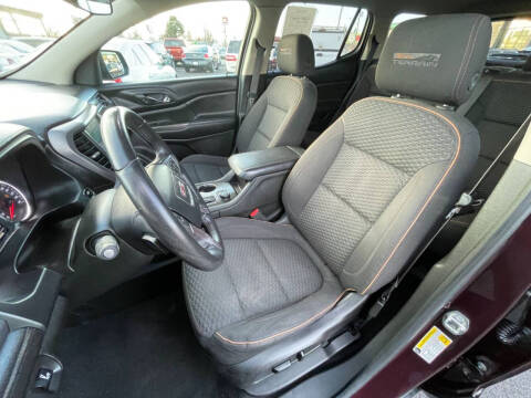 2017 GMC Acadia SLE-2