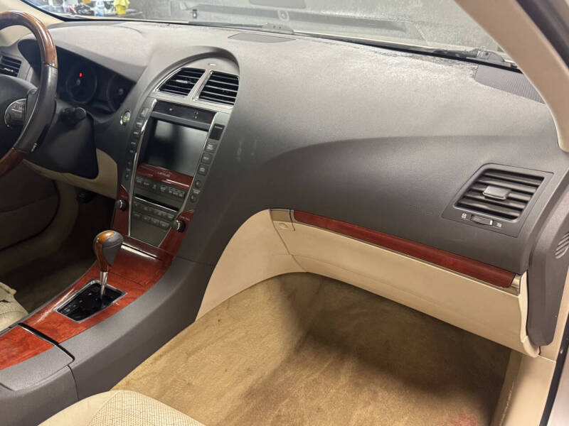 2011 Lexus ES 350