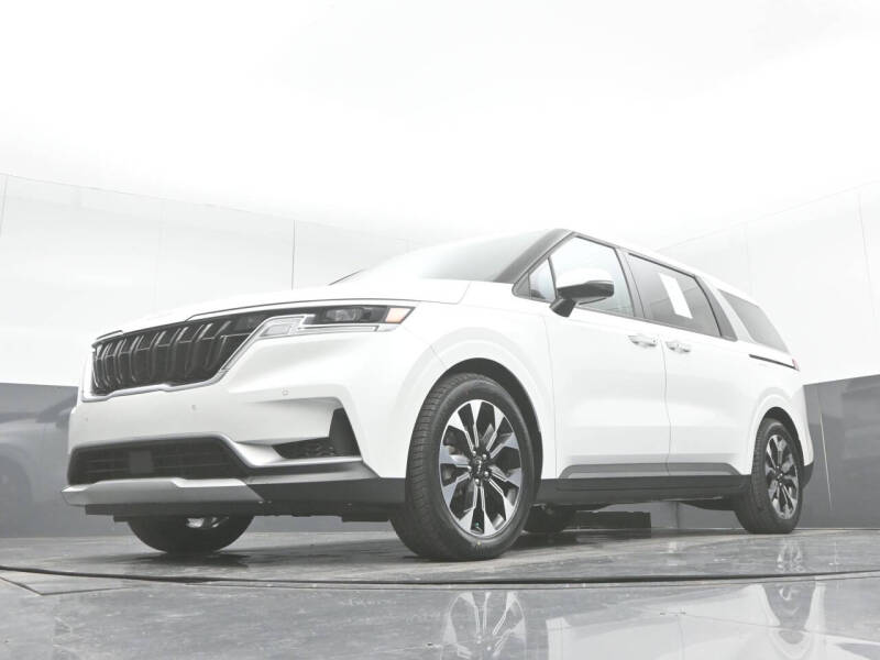 2022 Kia Carnival EX