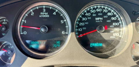 2013 Chevrolet Avalanche LS Black Diamond