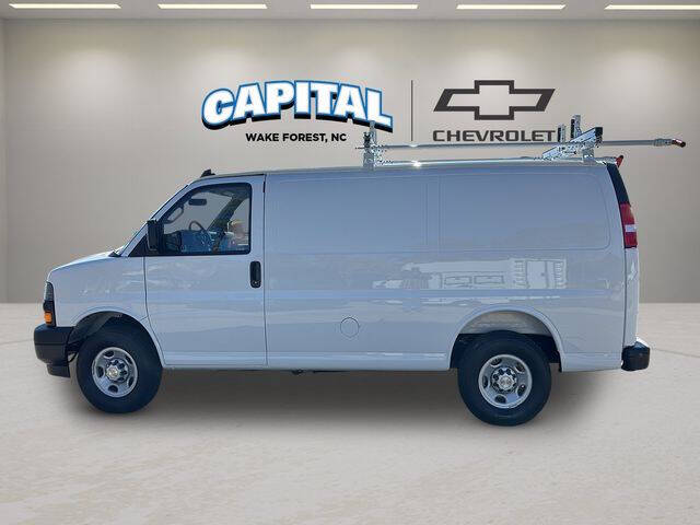 2025 Chevrolet Express 2500