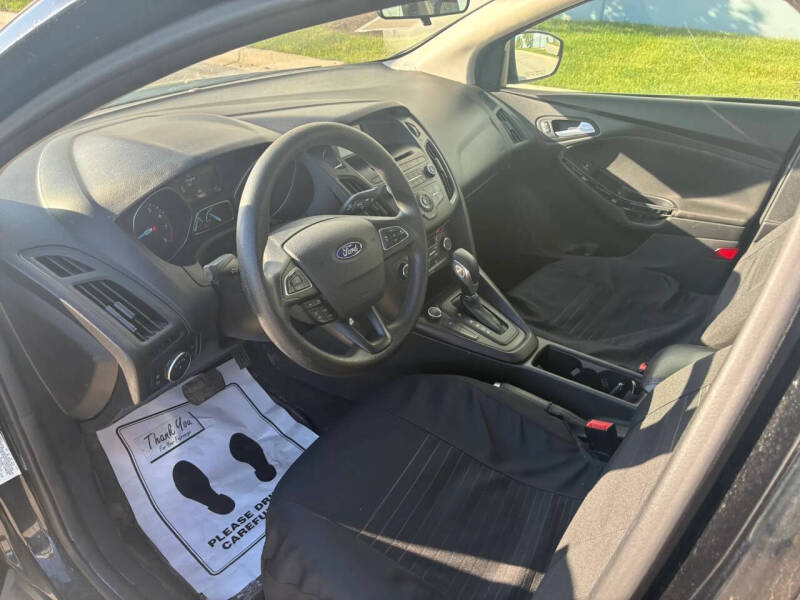 2017 Ford Focus SE