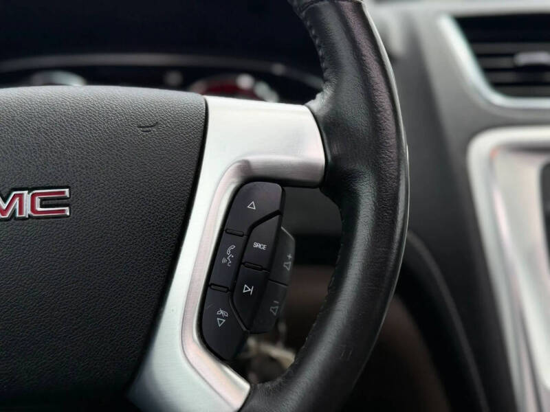 2016 GMC Acadia SLT-1