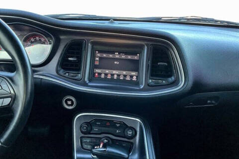 2018 Dodge Challenger SXT