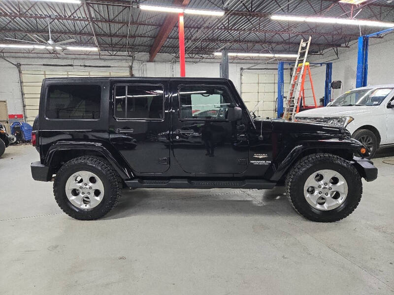 2013 Jeep Wrangler Unlimited Sahara