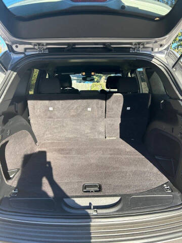 2017 Jeep Grand Cherokee Laredo