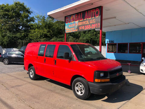 2005 Chevrolet Express Cargo for sale at Global Auto Sales and Service in Nashville TN