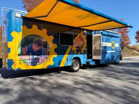 2010 Freightliner Mobile Classroom