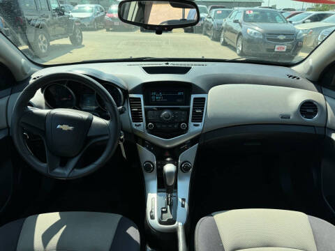 2012 Chevrolet Cruze LS