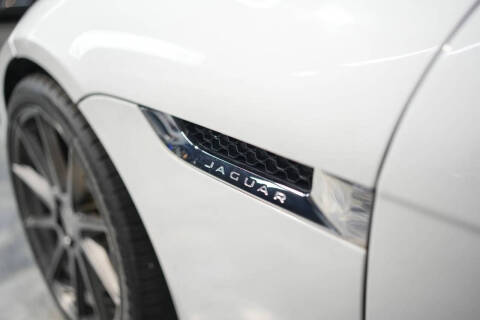 2017 Jaguar F-TYPE Premium