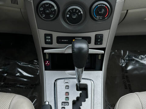 2013 Toyota Corolla LE Special Edition