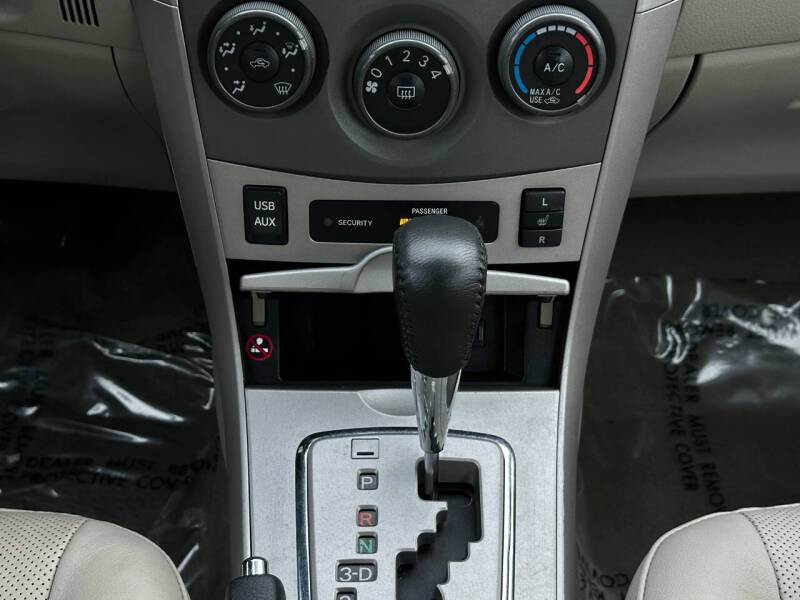 2013 Toyota Corolla LE Special Edition