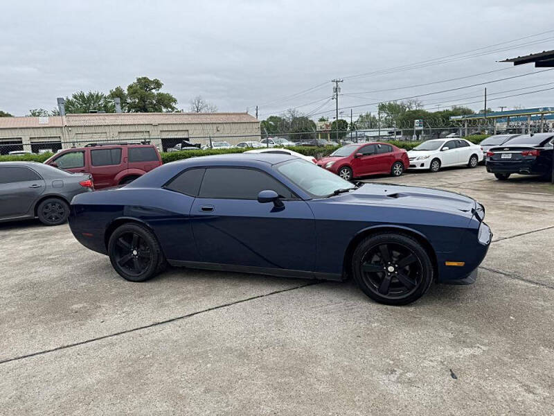 2010 Dodge Challenger SE