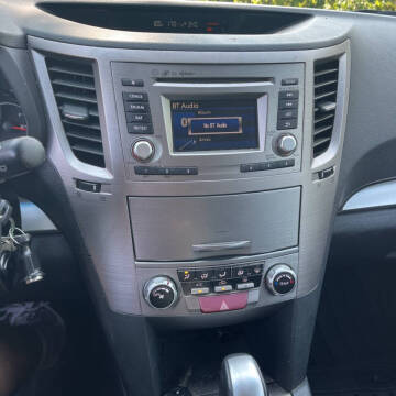 2012 Subaru Outback 2.5i Limited