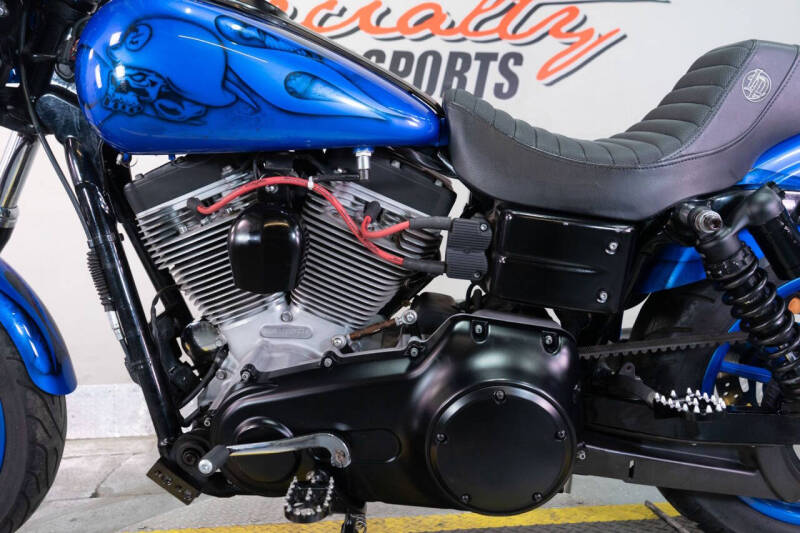2009 Harley-Davidson Super Glide Custom