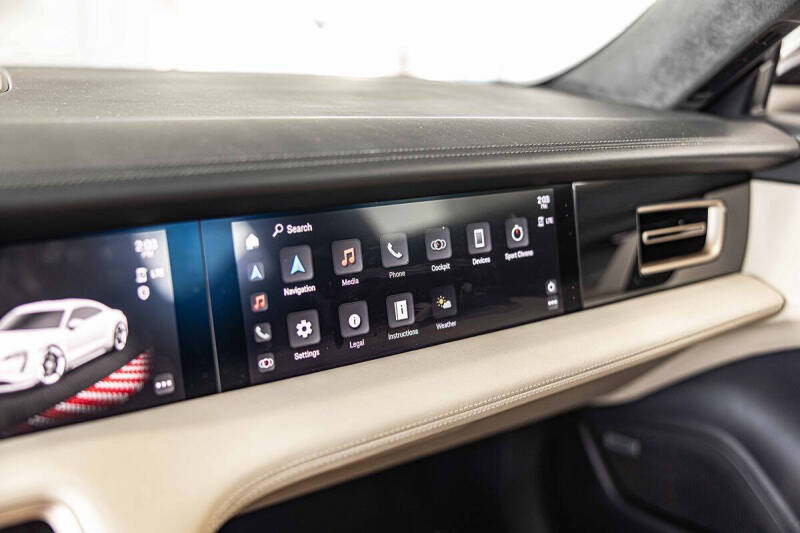 2020 Porsche Taycan Turbo