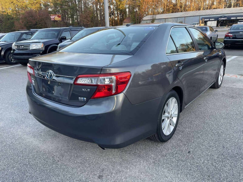 2014 Toyota Camry Hybrid XLE
