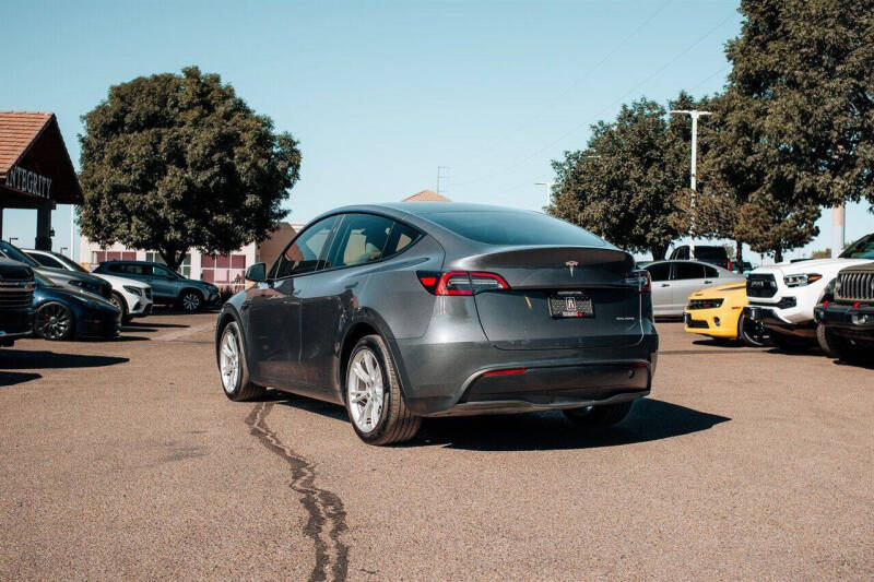 2023 Tesla Model Y Long Range
