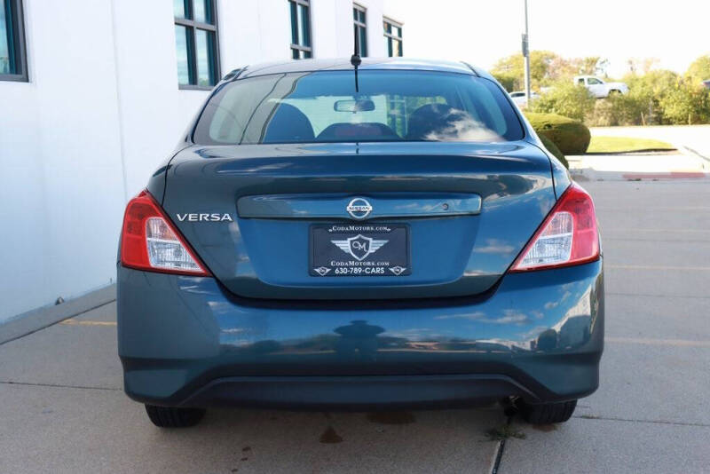 2015 Nissan Versa 1.6 S