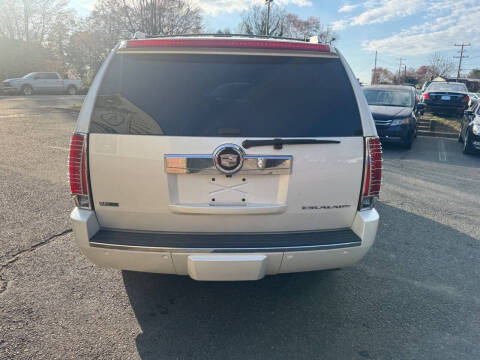 2010 Cadillac Escalade