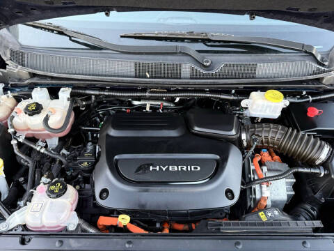 2018 Chrysler Pacifica Hybrid Touring Plus