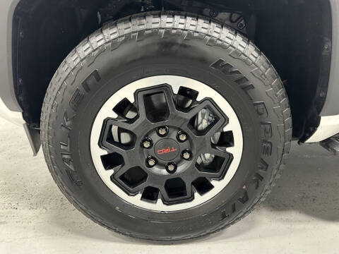 2025 Toyota 4Runner TRD Off-Road