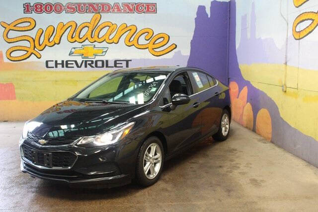 Used 2018 Chevrolet Cruze LT with VIN 1G1BE5SM3J7234769 for sale in Grand Ledge, MI