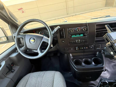 2021 Chevrolet Express 2500