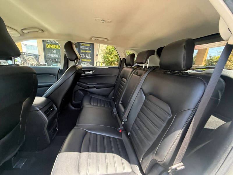 2020 Ford Edge SEL