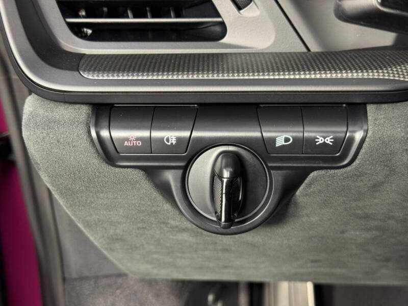 2024 Porsche 911 Carrera GTS