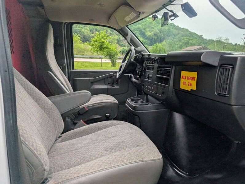 2019 Chevrolet Express 2500