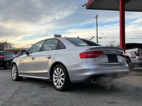 2015 Audi A4 2.0T quattro Premium