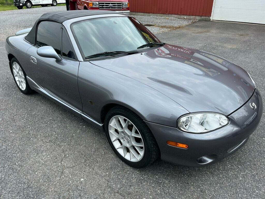 2002 Mazda MX-5 Miata 2