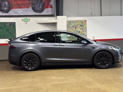 2022 Tesla Model X Plaid