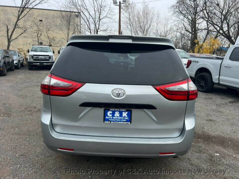 2020 Toyota Sienna L 7-Passenger