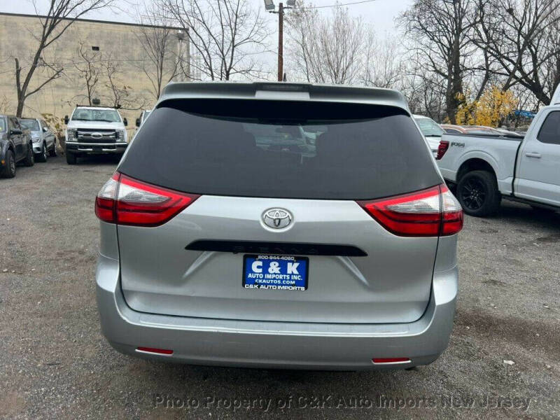 2020 Toyota Sienna L 7-Passenger