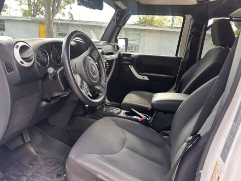 2017 Jeep Wrangler Unlimited Sport S