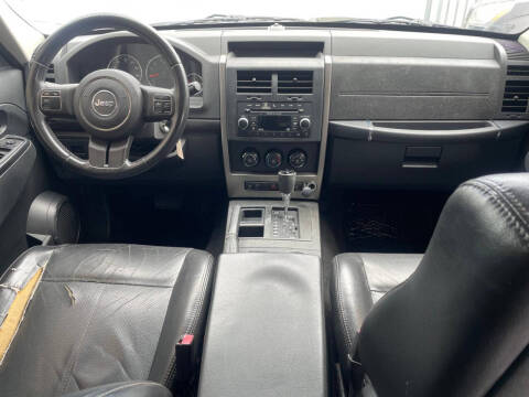 2012 Jeep Liberty Latitude