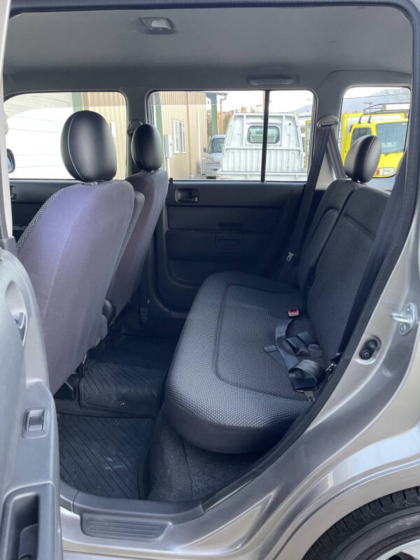 2000 Toyota BB