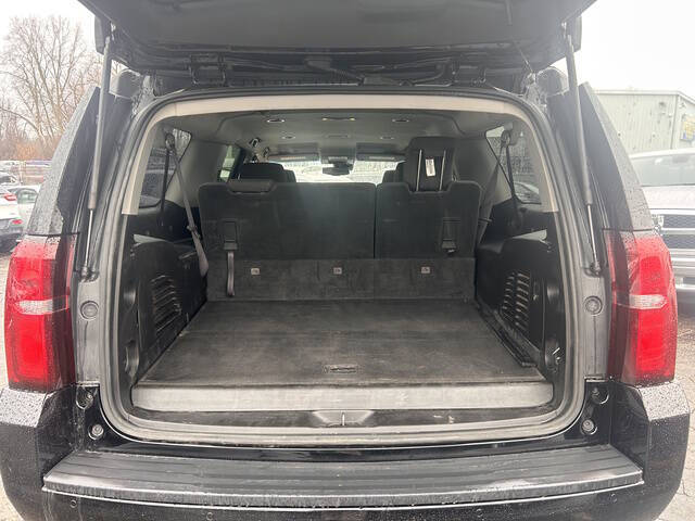 2016 Chevrolet Suburban LS