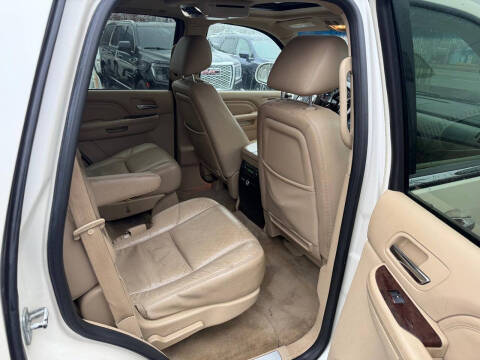 2011 Cadillac Escalade