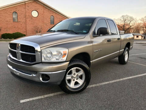 2007 Dodge Ram Pickup 1500 for sale at Xclusive Auto Sales in Colonial Heights VA
