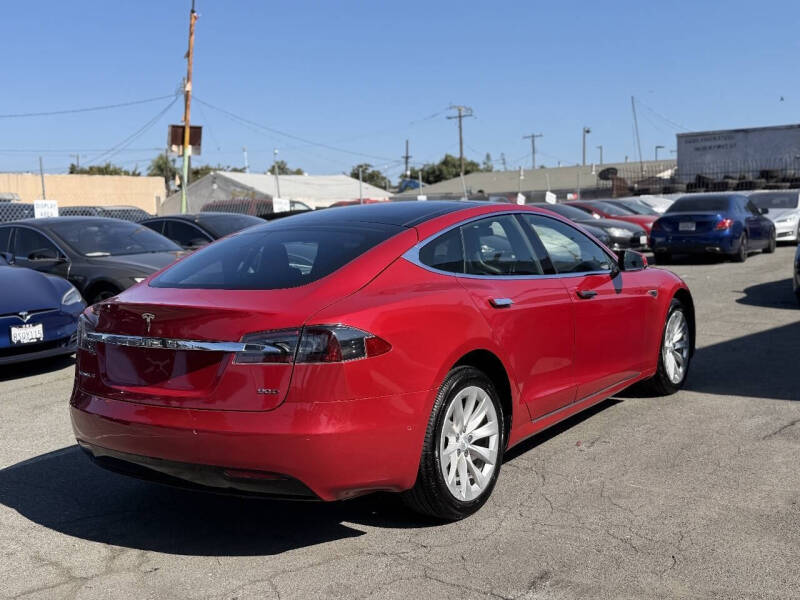 2016 Tesla Model S 90D